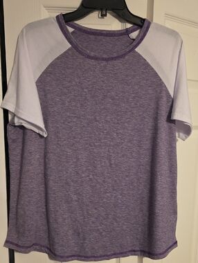 Women’s Short Sleeve Raglan Tee - Purple and White- XL- Like New